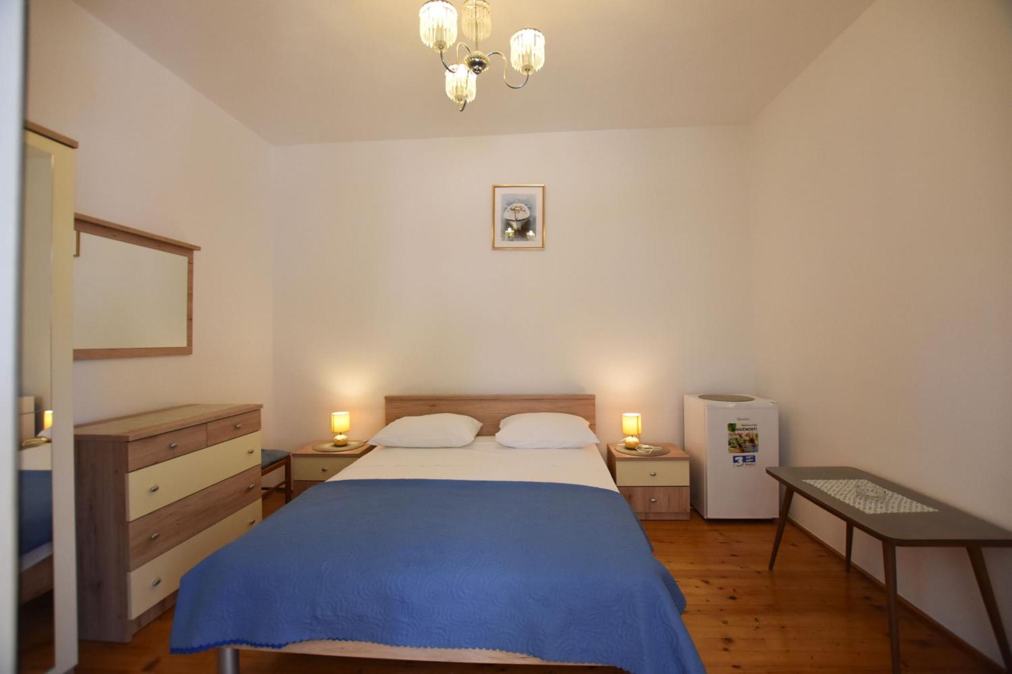 Apartments And Rooms Jakov พรีมอชเตน ห้อง รูปภาพ